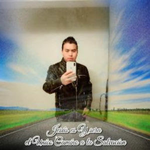 Meet your Posher, López